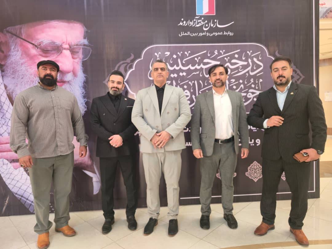 رئیس فدراسیون انجمن‌های ورزشی به مقام شامخ شهید گمنام سازمان منطقه آزاد اروند ادای احترام کرد
